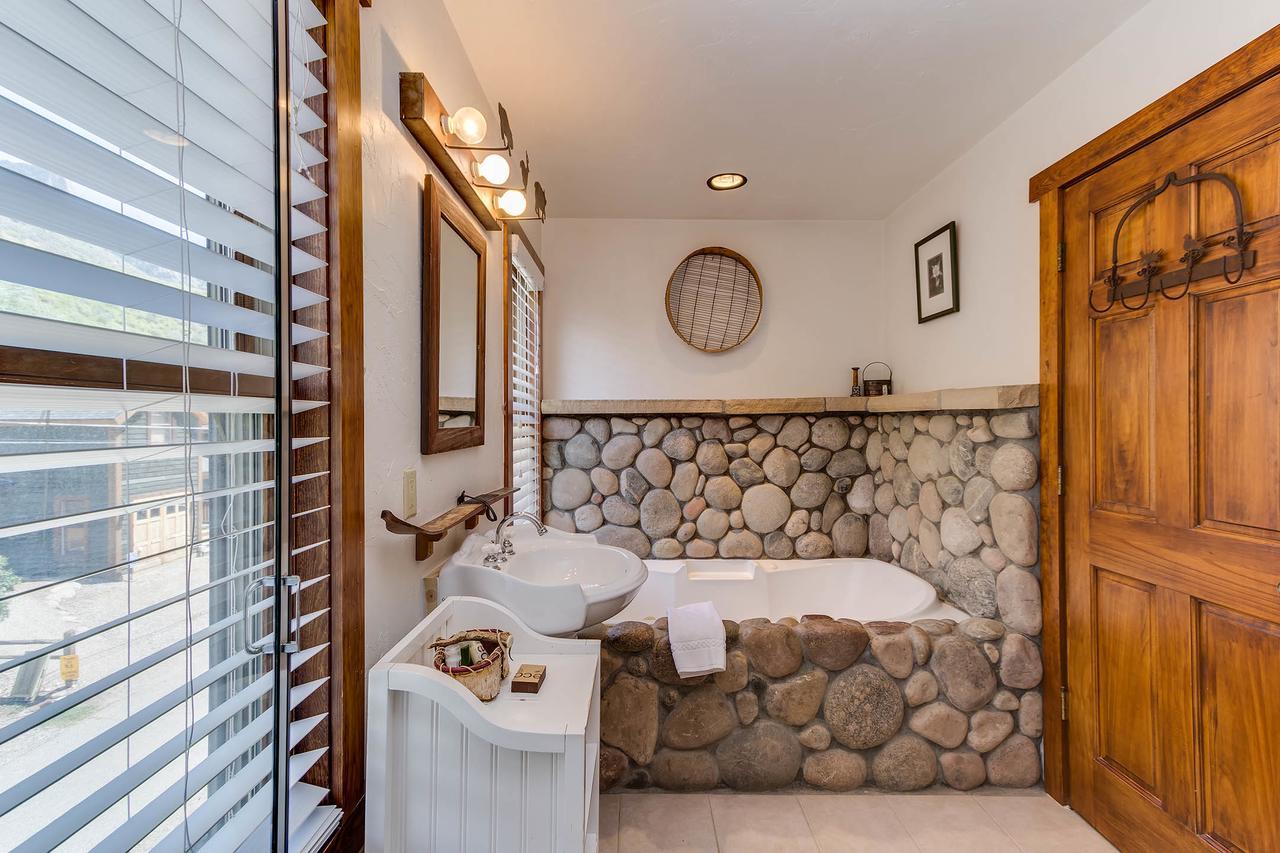 Minturn Inn Zewnętrze zdjęcie